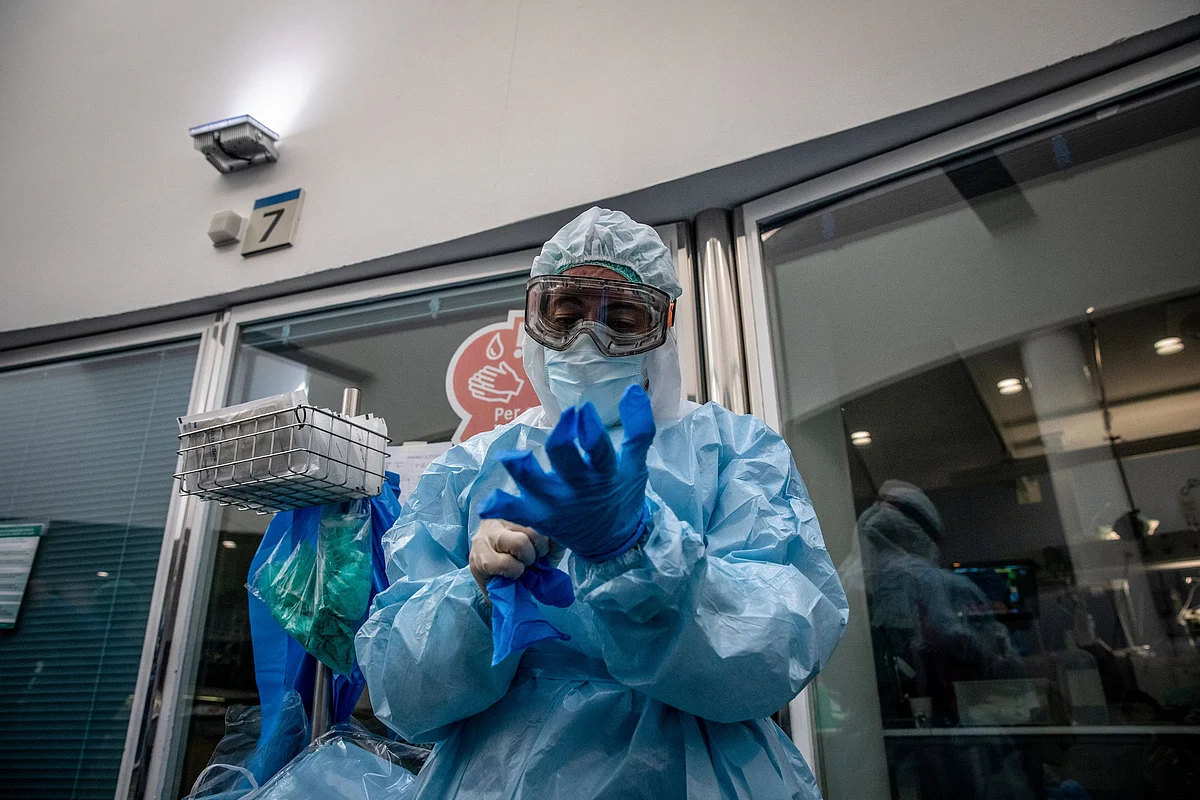 U.S. Deaths Rise While Nation Awaits Biden’s Plan: Virus Update