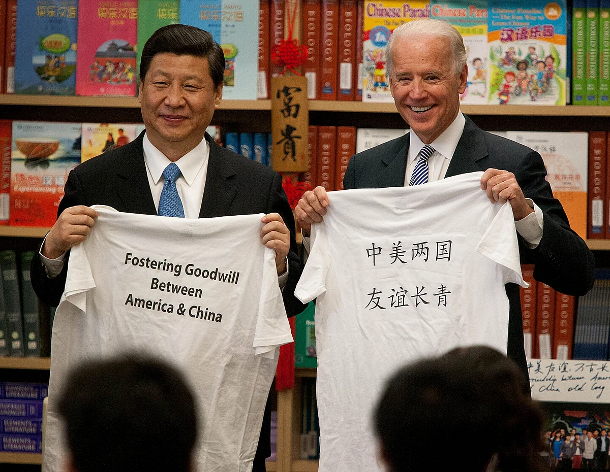 Xi Jinping and Joe Biden at the International Studies Learning Center in South Gate, California, on Feb. 17, 2012. (Photographer: Tim Rue/Bloomberg)<a href="javascript: void(0);"></a><a href="javascript: void(0);"></a>