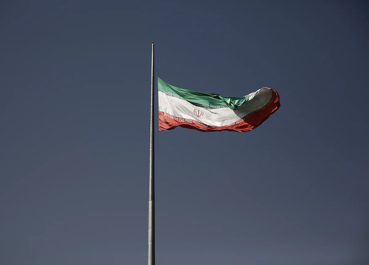 Iran Tells Monitors It’s Restarting Fuel Production for Reactor