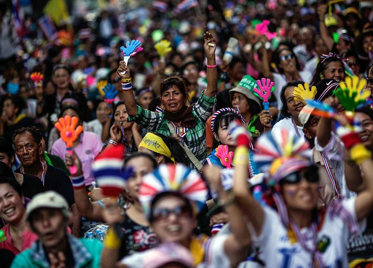 Thai Protesters Spurn Reconciliation Panel Plan to Ease Tensions