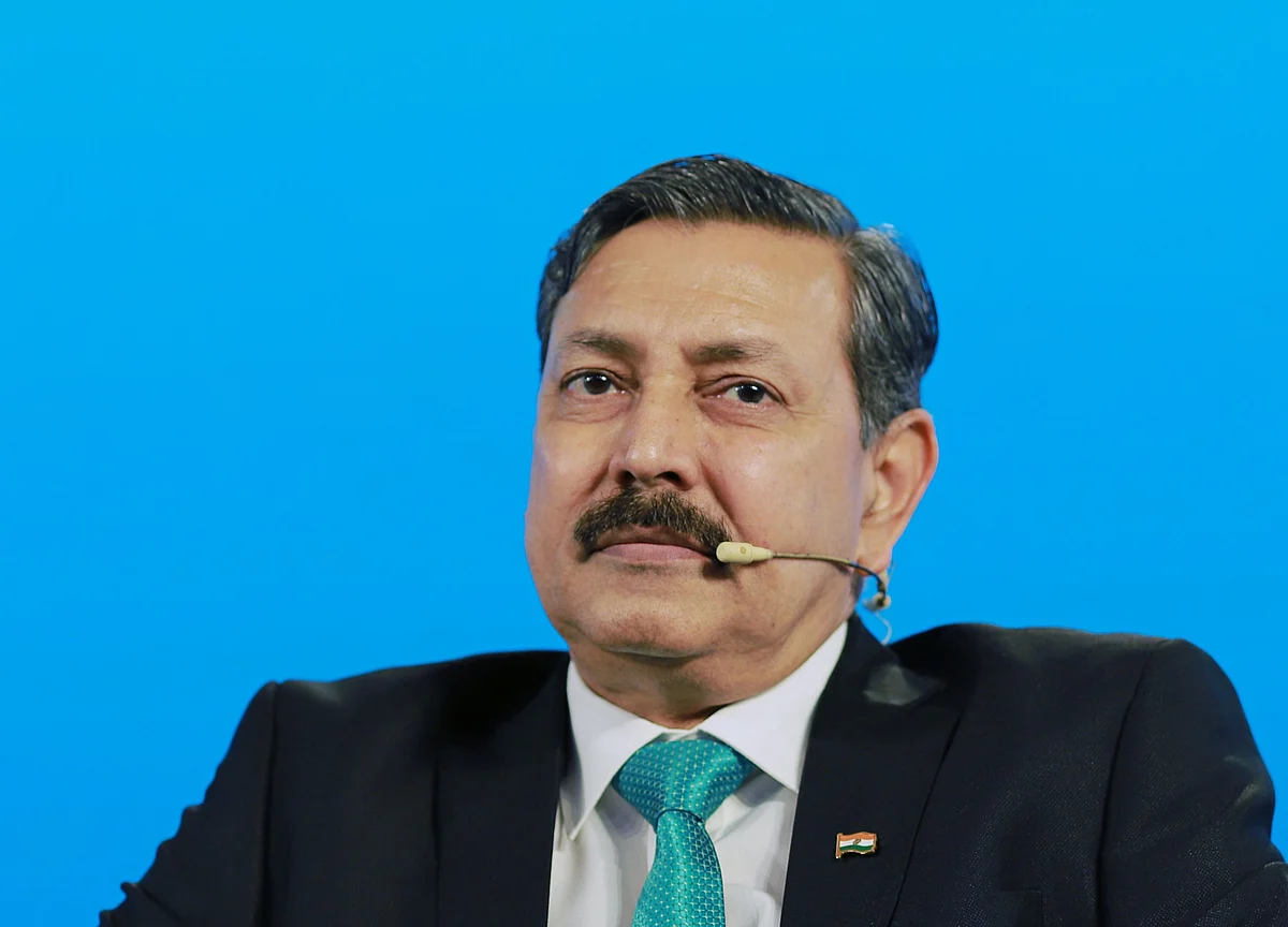 Former Petronet CEO Prabhat Singh Joins Reliance-BP Joint Venture
