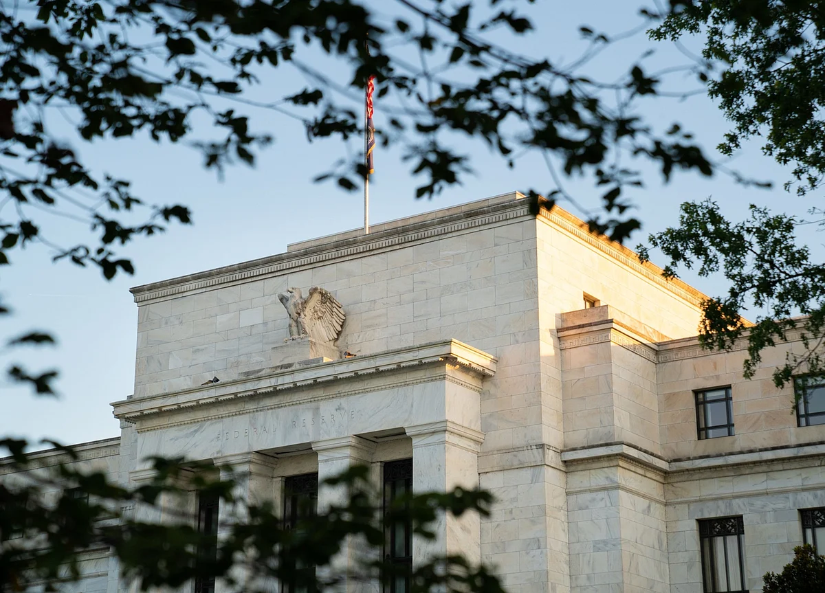 Care Ratings: U.S. Fed, Bank of England Both Hold Policy Rates