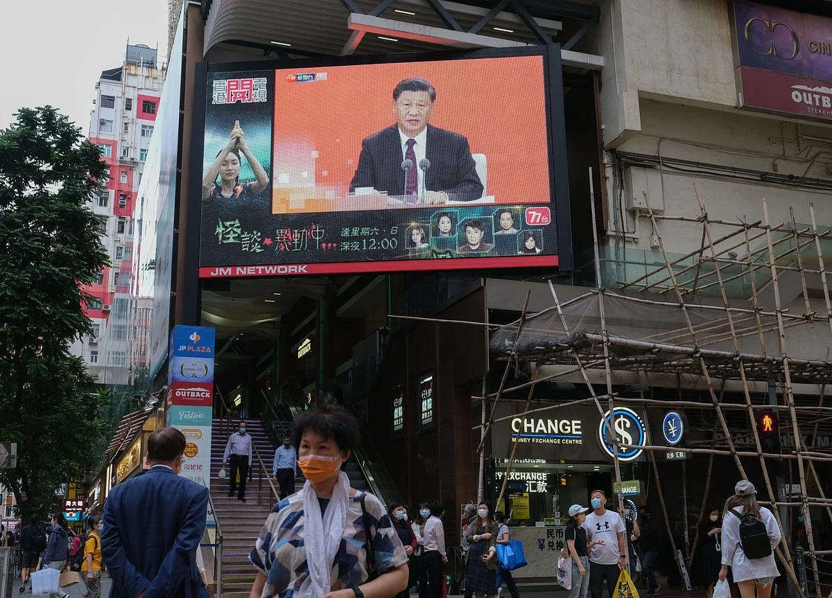 Xi Seeks to Ease Concerns That China’s Economy Is Turning Inward