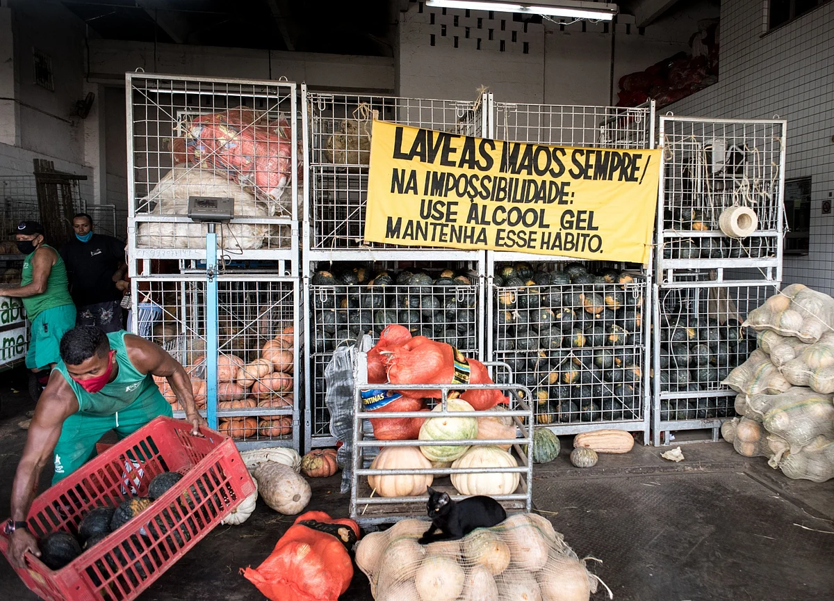 Surging Food Prices Test Latin America’s Top Central Banks