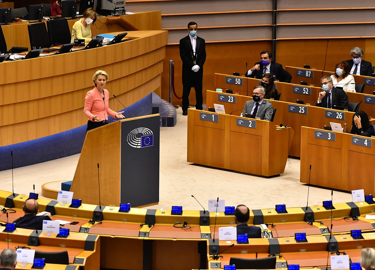 EU Clears Key Hurdle for 1.8 Trillion-Euro Spending Package