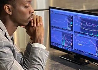 Got Lucky, Got It Right: How Newbie Stock Jocks Beat the Market