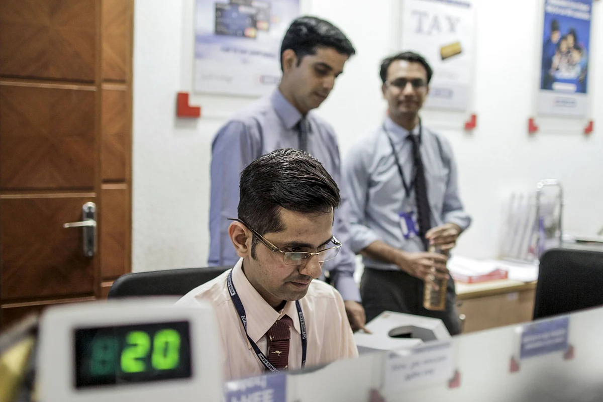 Banks Pin Hopes on India Festival Season With Retail Loan Boost
