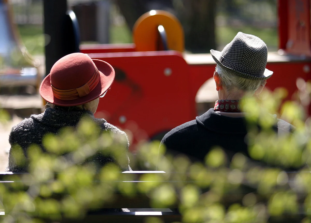 The Mutual Fund Show: How Balanced Advantage Funds Can Help In Retirement Planning