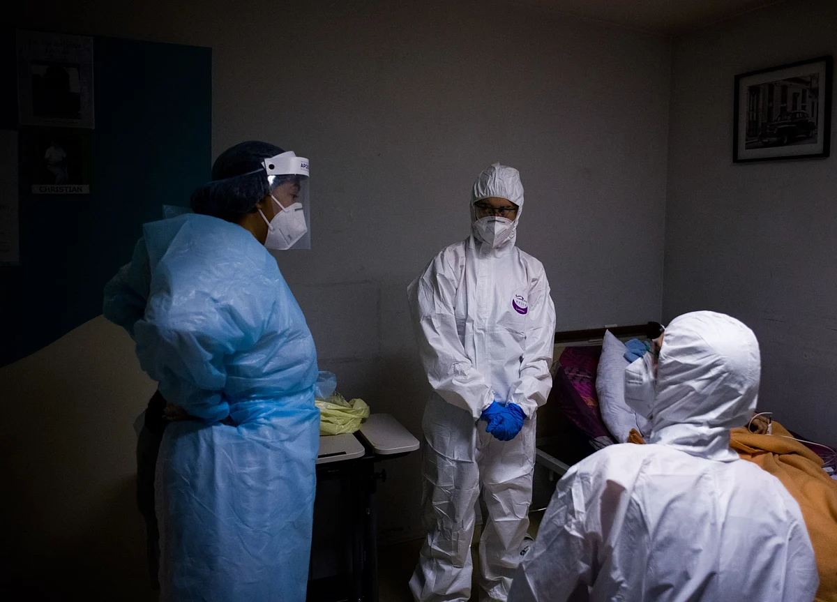 France Posts Record New Virus Cases as Minister Warns of ‘Violent’ Second Wave