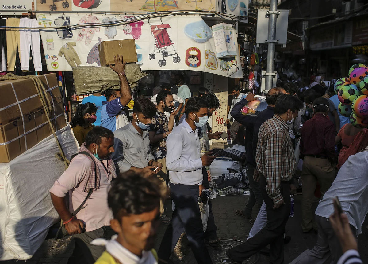 India’s Recession Exit Gains Momentum on Services, Manufacturing