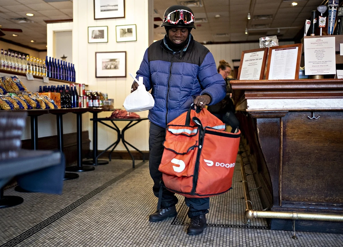 DoorDash, Chasing $3 Billion IPO, Is a Powerful Ally and Foe to Restaurants