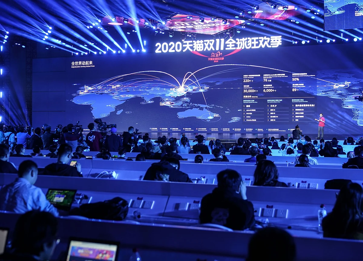 Alibaba Singles’ Day Ends Strongly as Beijing Crackdown Looms