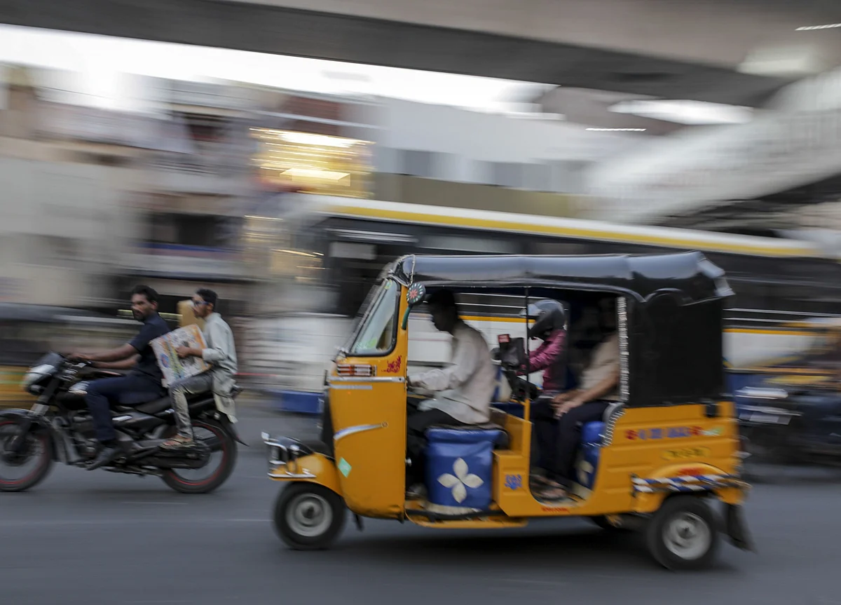 BQuick On Dec. 16: Top 10 Stories In Under 5 Minutes