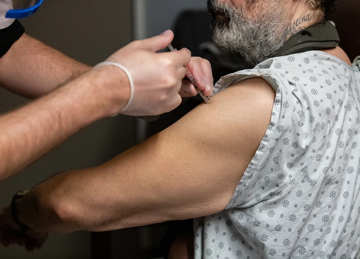 Pfizer, BioNTech Shot May Defeat New Variants, Study Shows