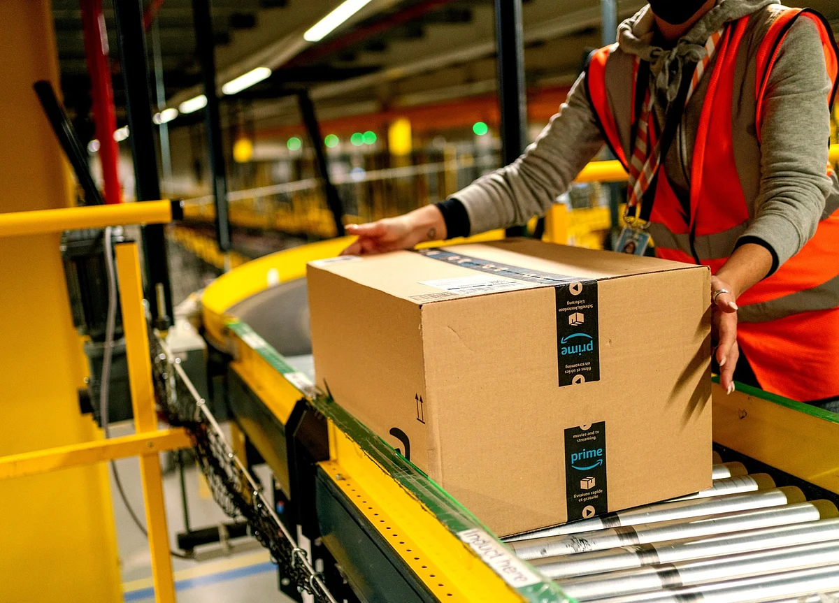 India’s Move to Deter Digital Monopolies May Hit Amazon, Walmart