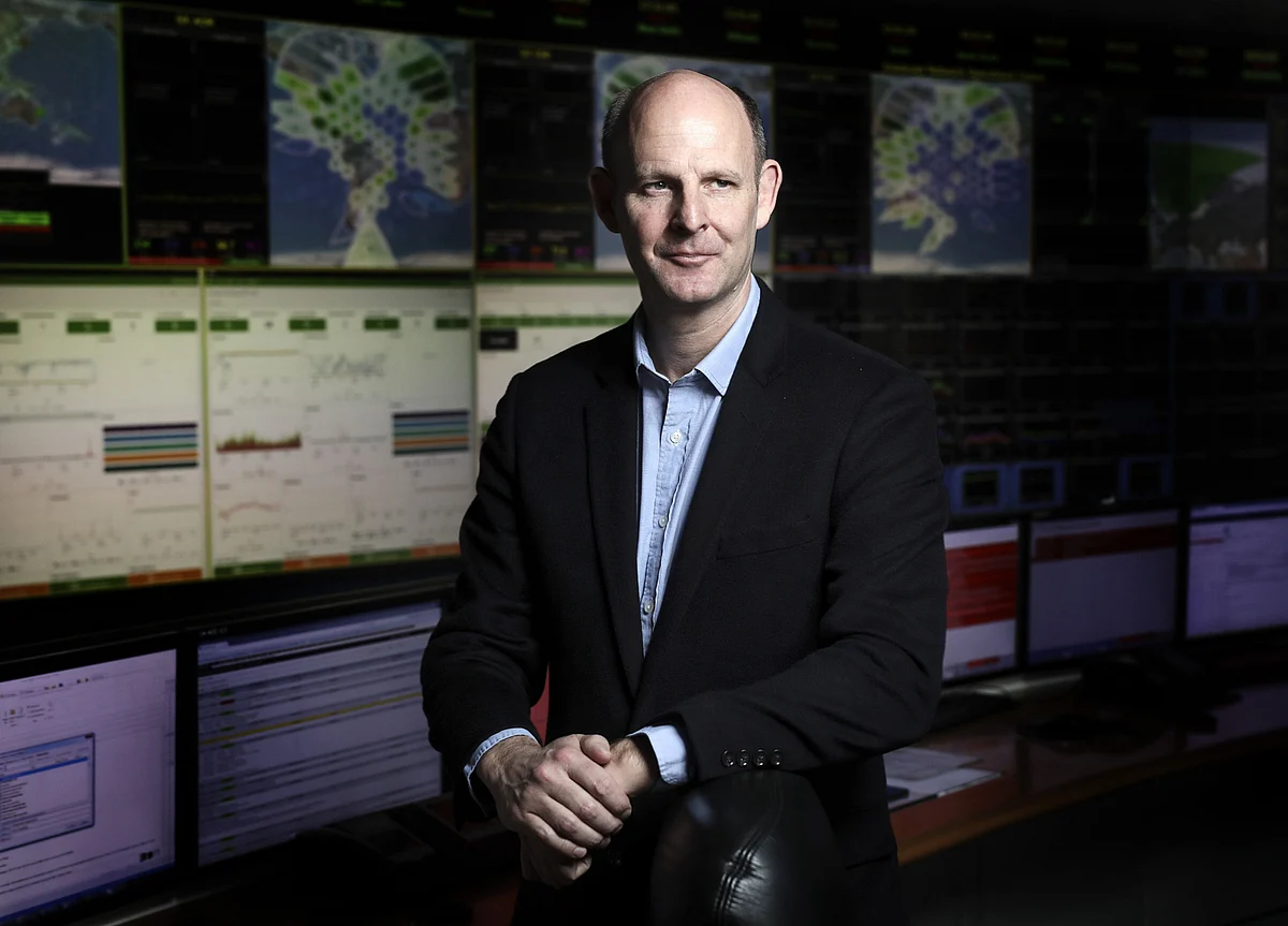 U.K. to Build Spacecraft to Chase, Map Comet From Distant Space