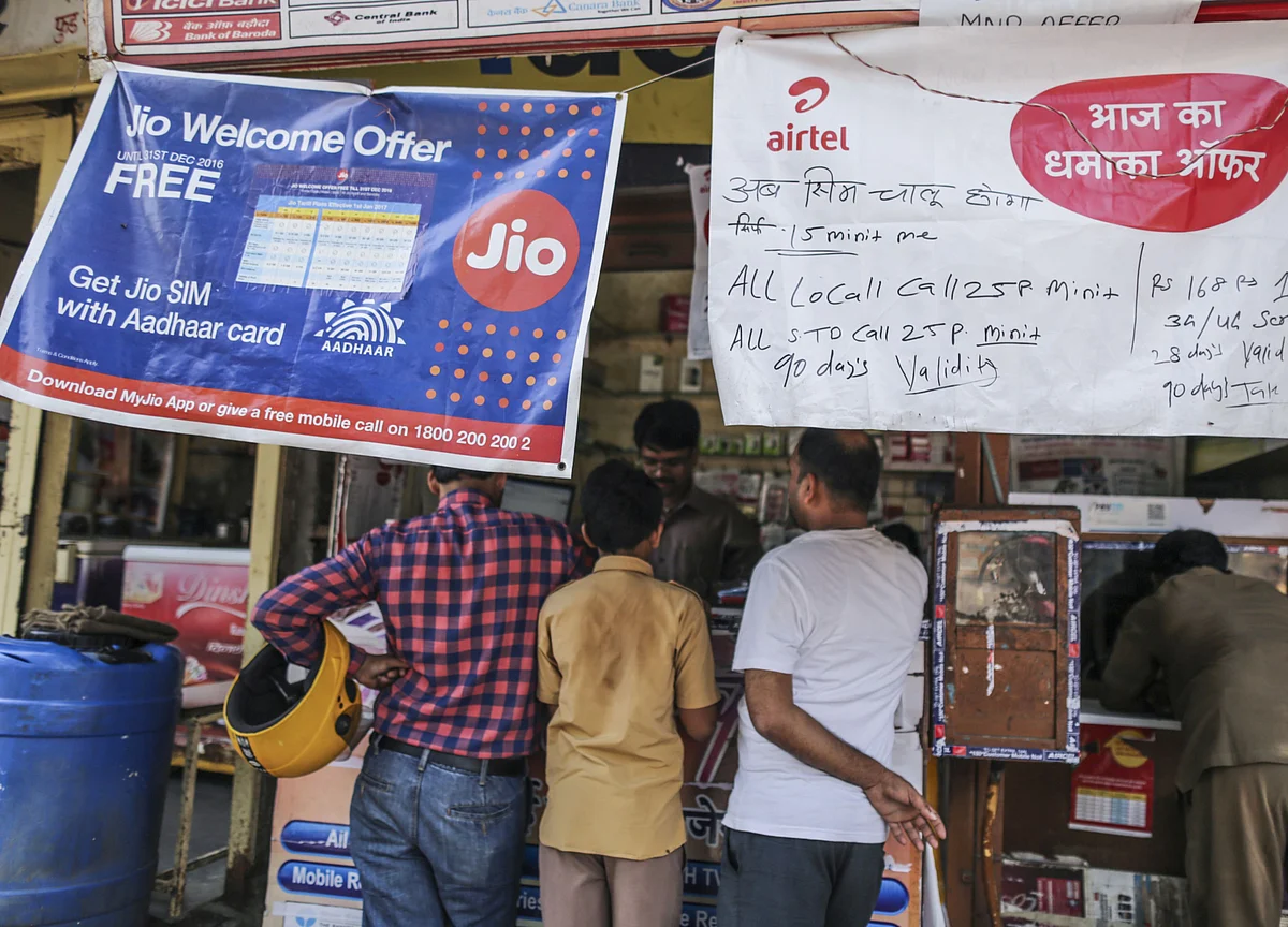 Telecom Operators Make Upfront Payments For Spectrum Bought In Auctions