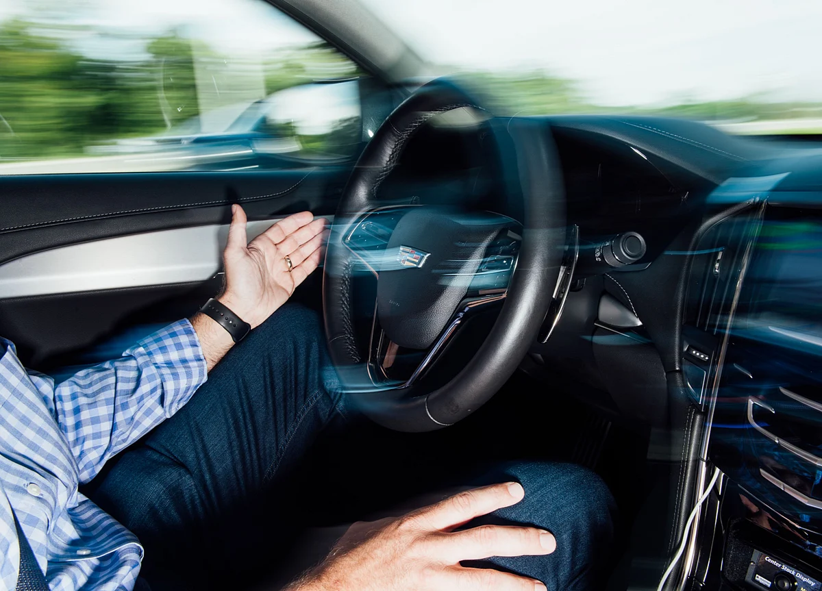 Apple Targets Autonomous Car for Consumers by 2024, Reuters Says
