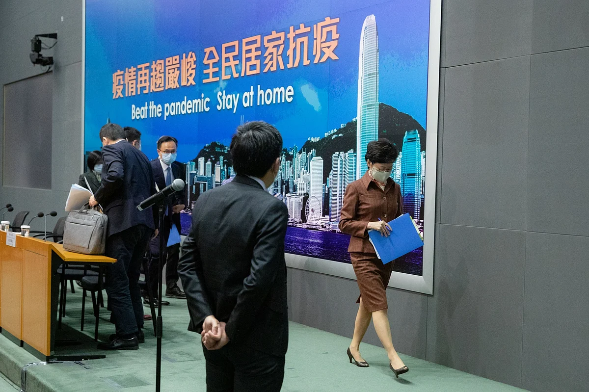 Hong Kong Buys 15 Million Vaccine Doses From Pfizer, Sinovac