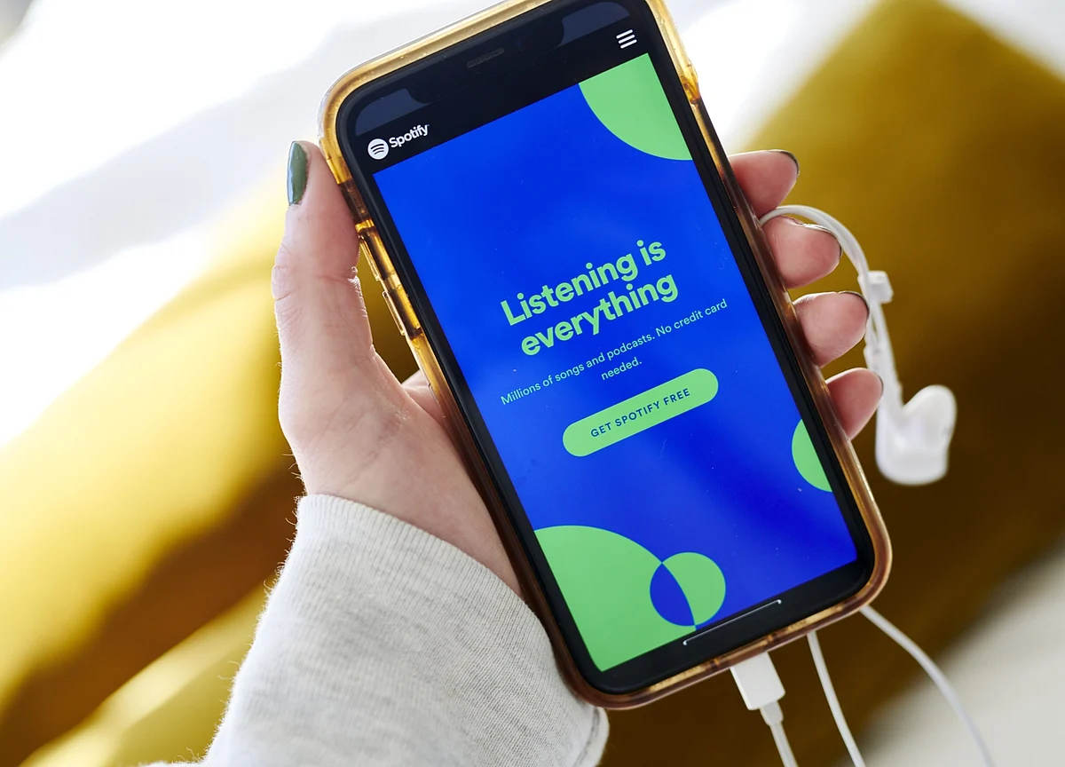 Spotify Acquires Locker Room App Owner in Live-Audio Push