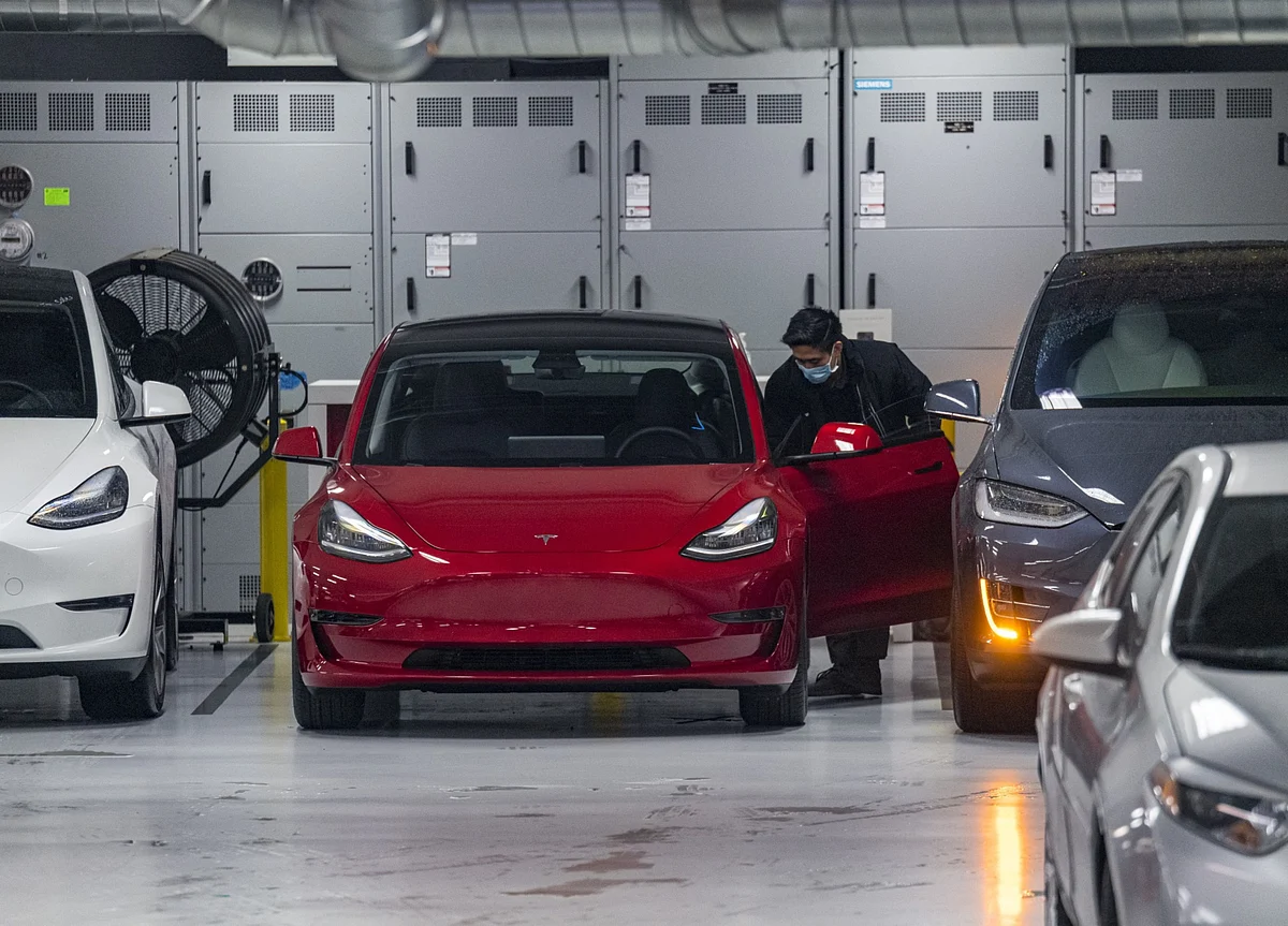 Tesla Incorporates Local Unit To Start Selling Cars In India