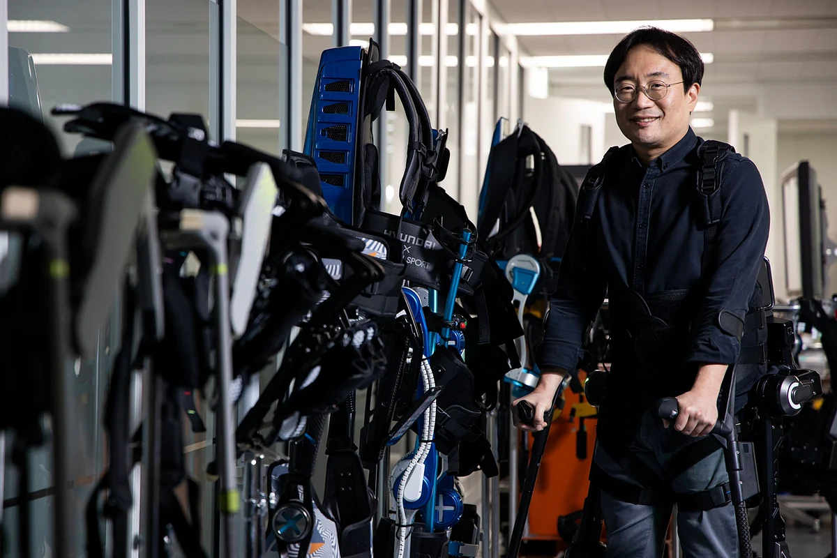 Hyundai Motor Buys 80% of Robotics Firm Boston Dynamics