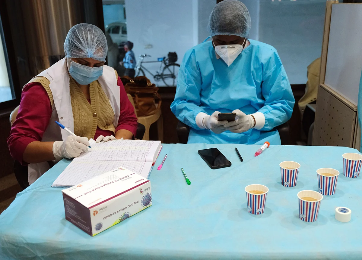Coronavirus India Update: Tally Tops 95.7 Lakh; Active Cases Drop Below 4.2 Lakh
