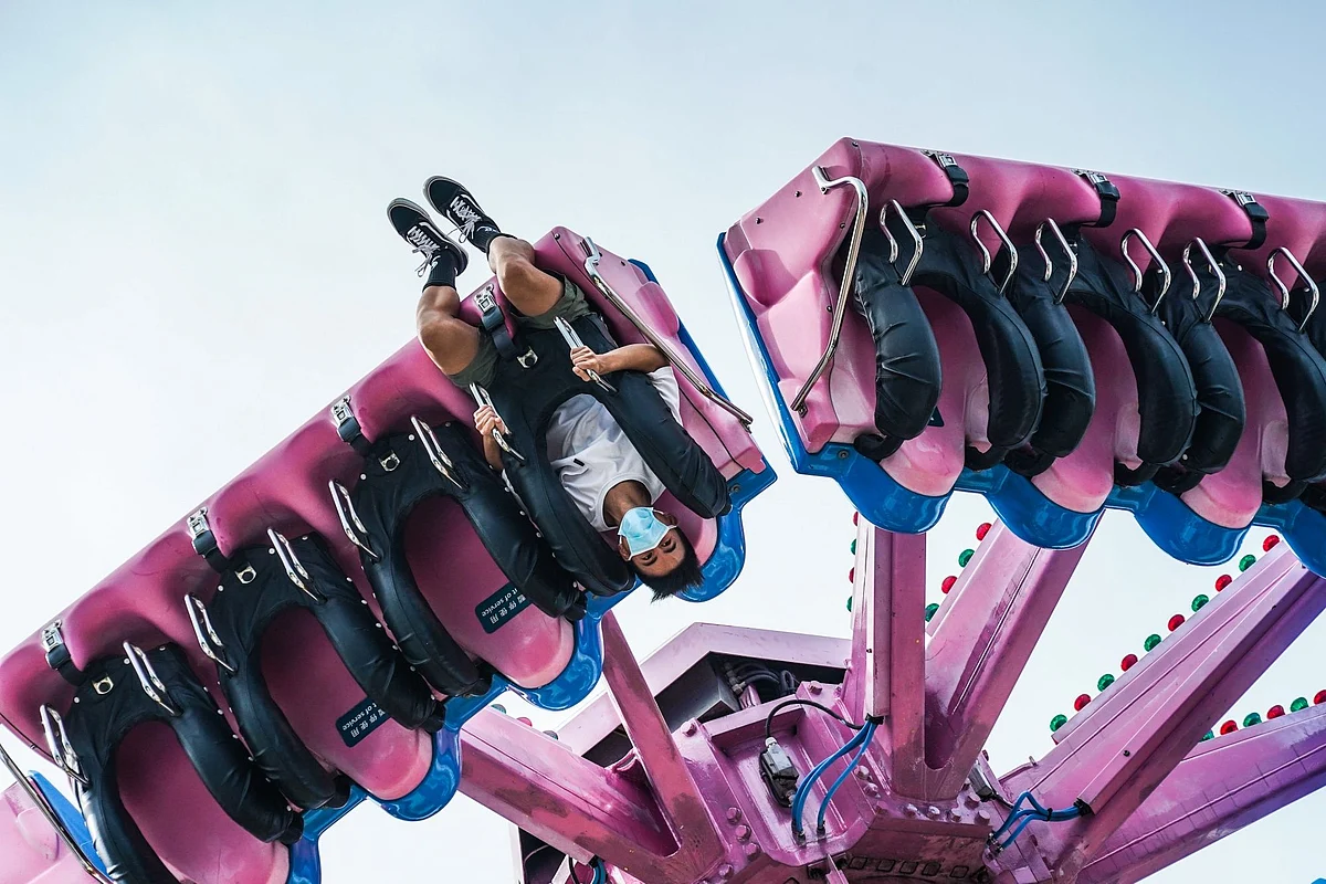 A visitor rides the Flash at Ocean Park during the Hong Kong theme park’s stop-start reopening on Sept. 18. Photographer: Lam Yik/Bloomberg 