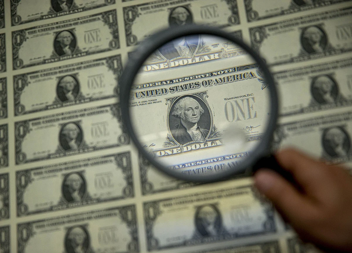 Mystery Surrounds $7 Billion Outflow From Vanguard S&P 500 Fund