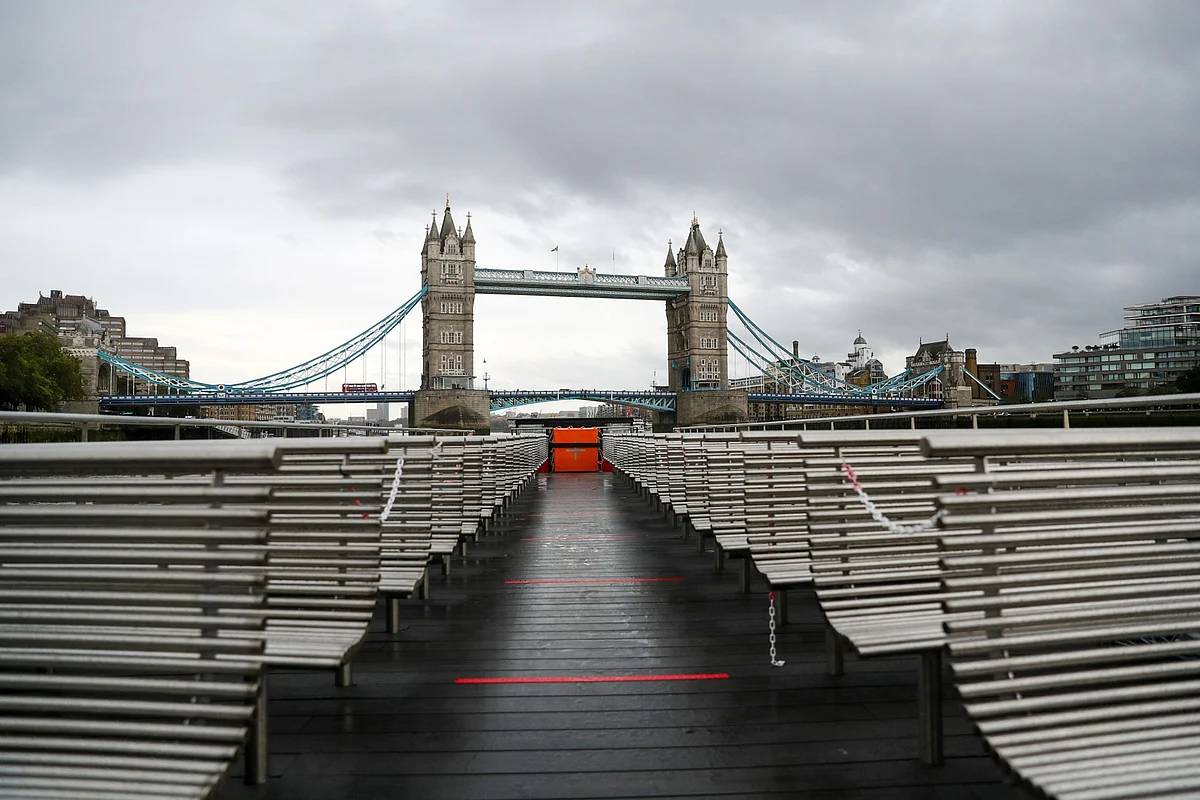 London Landlord Hit by West-End Slump as Next Shutdown Looms