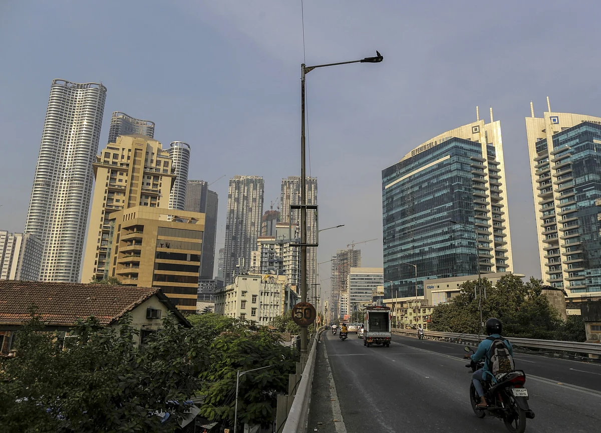 Small Stocks in India May Continue to Beat Large Caps in 2021