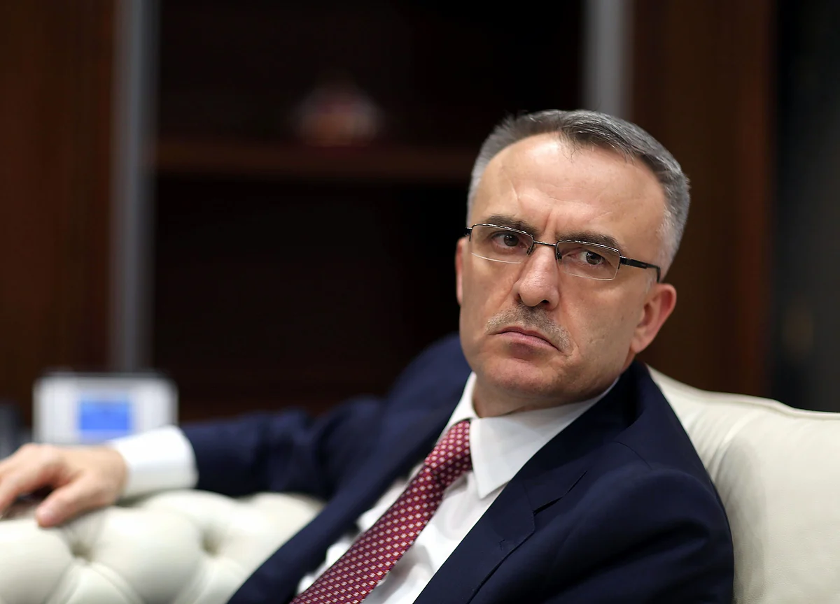 Turkey’s Rate Hawk Spreads Wings With Inflation Talk Aiding Lira