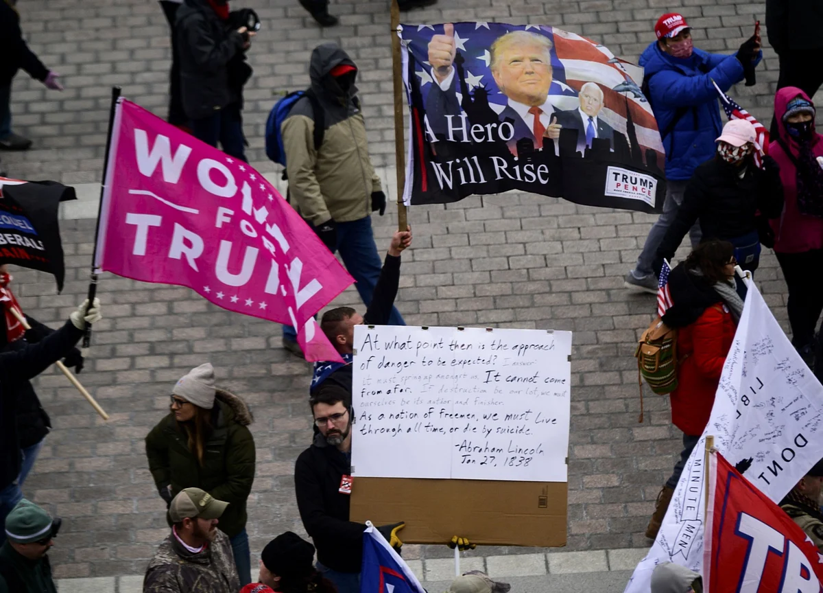 Facebook, YouTube Remove Trump Video Giving Love to Rioters