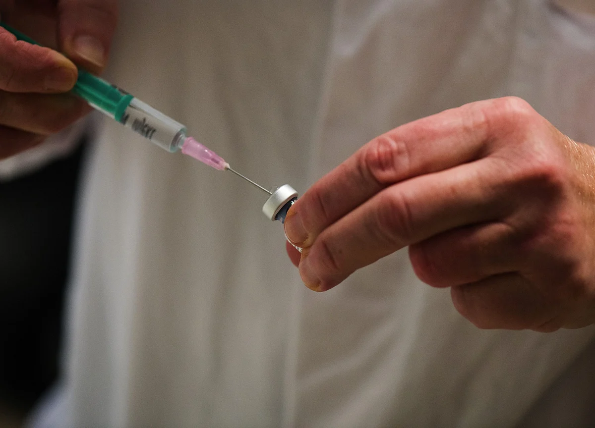 N.Y. Cases Slow After Record; New Strain in Japan: Virus Update