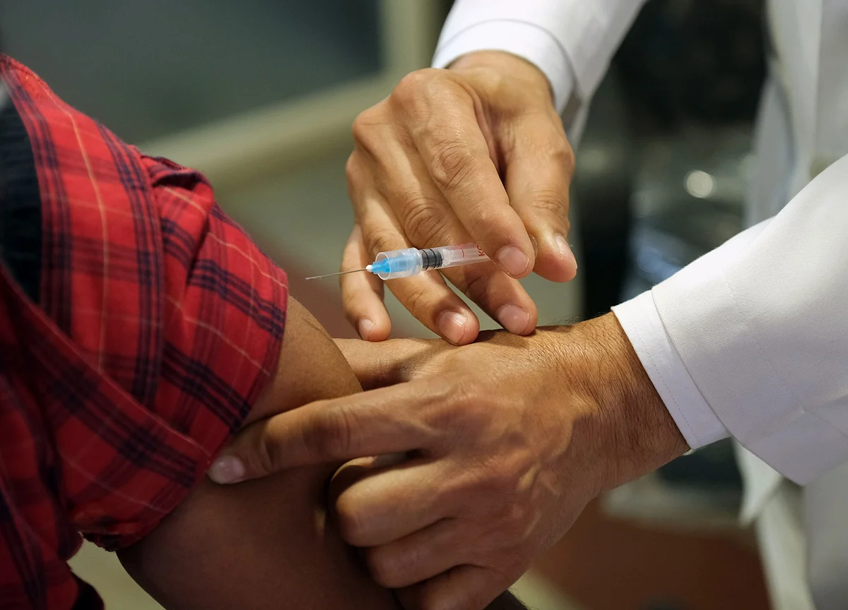 India Kicks Off Race to Vaccinate Its Massive Population
