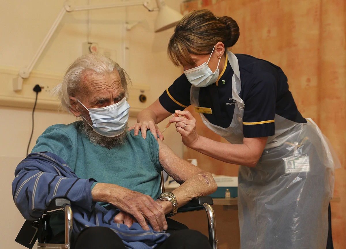 U.K. Bets 2 Million Vaccine Shots a Week Will End Lockdown