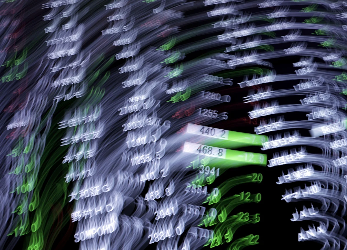 Top Shareholders Cash Out But Asia Stocks Keep On Rallying