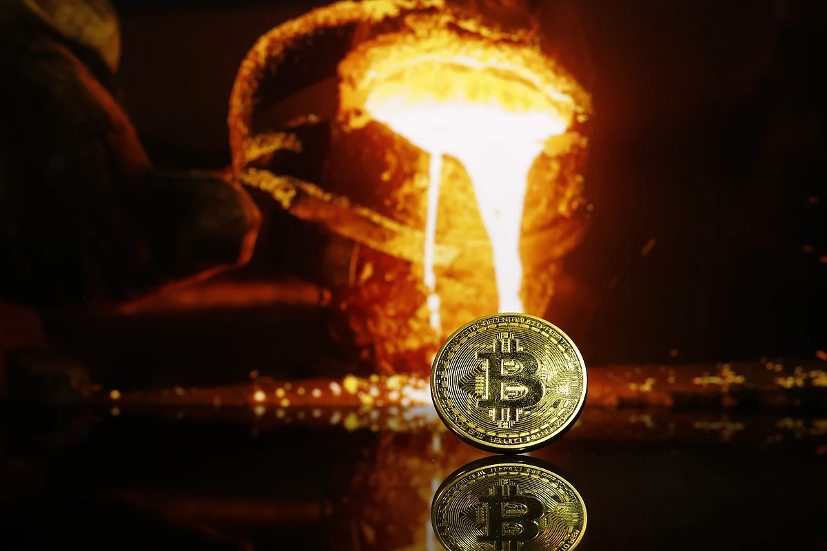 Grayscale Holds Over 3% of Bitcoin, Sees Pension Interest