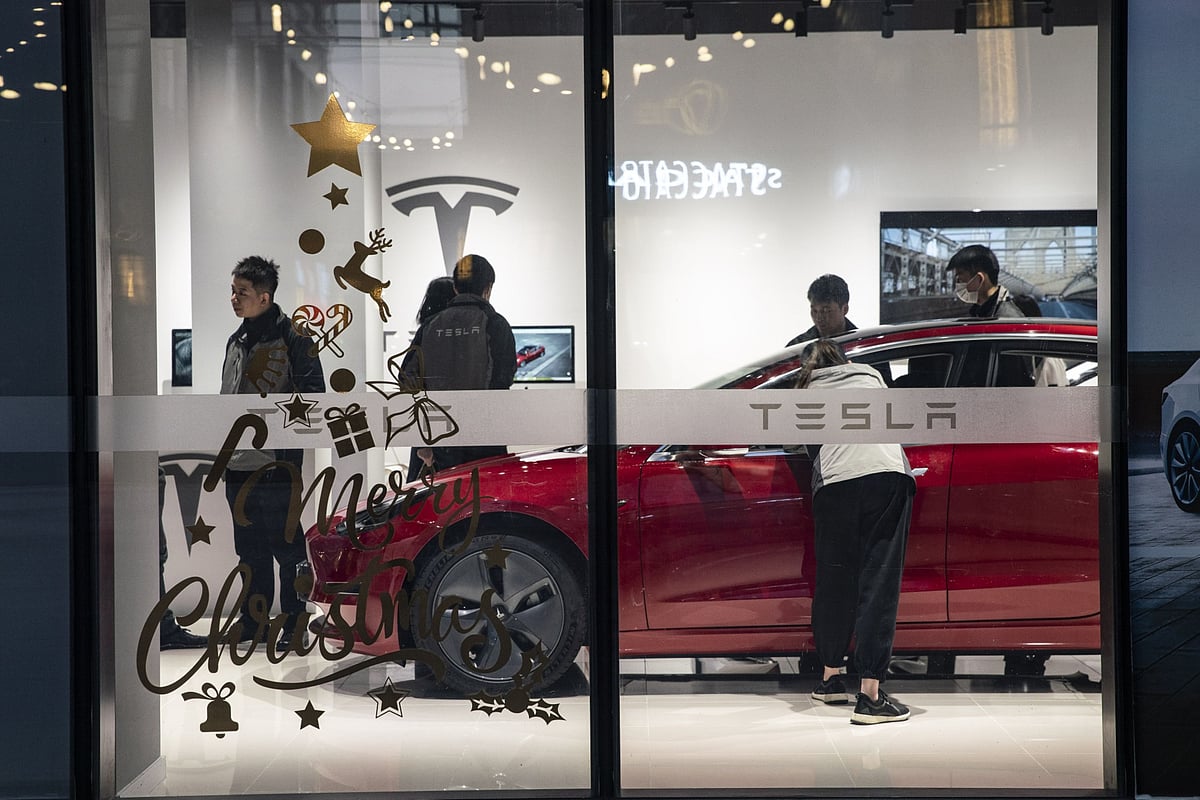 Tesla Delivers 499,550 Vehicles In 2020, Just Shy Of Target