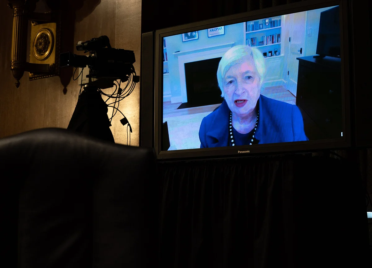 Yellen Takes Charge at Treasury With Economic Rebound Weakening