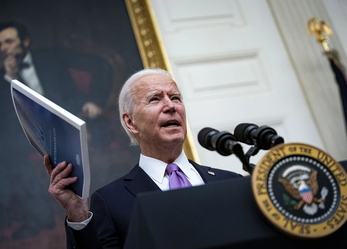 Biden Tackles Factory-Job Slide Bedeviling U.S. Since 1979