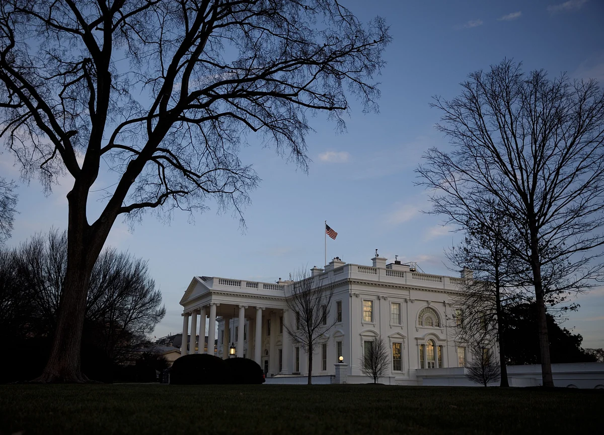 Trump Averts Mass-Resignation Crisis as Riot Tests Staff Loyalty