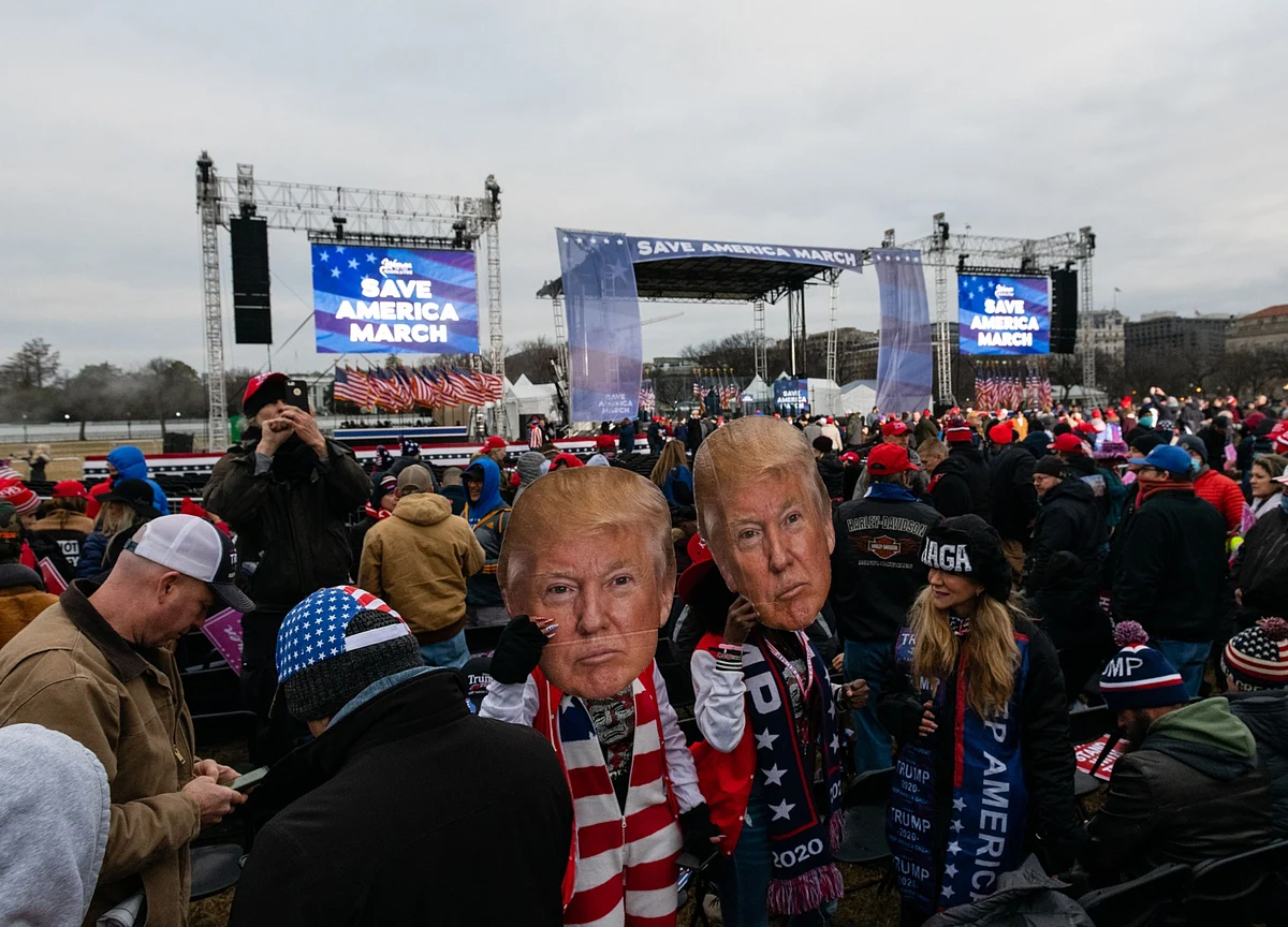 Trump Presidency Careens Toward End on Violent Final Note