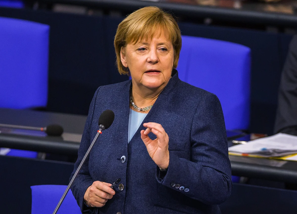 Merkel Promises Broad Vaccine Availability Before September Vote