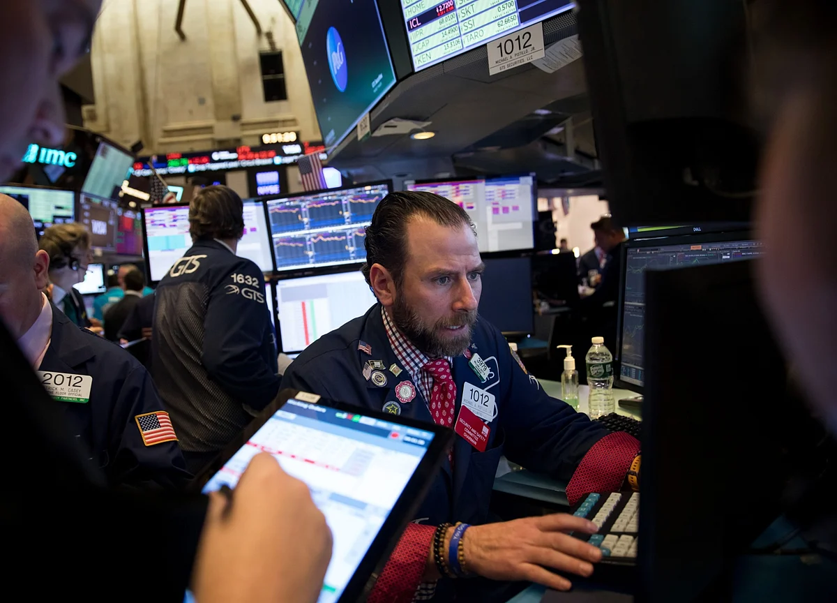 Stocks Extend Drop After Worst Rout Since October: Markets Wrap