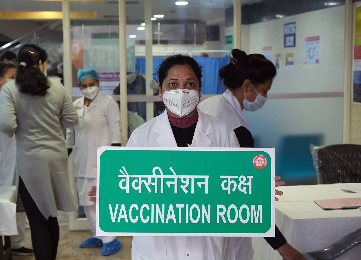 Mumbai Prepares to Vaccinate 50,000 People Daily, Build Storage