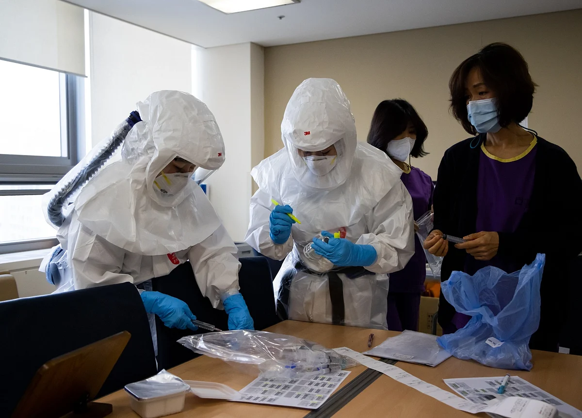 Cuomo Says Surge Over; EU, Astra Feud Escalates: Virus Update