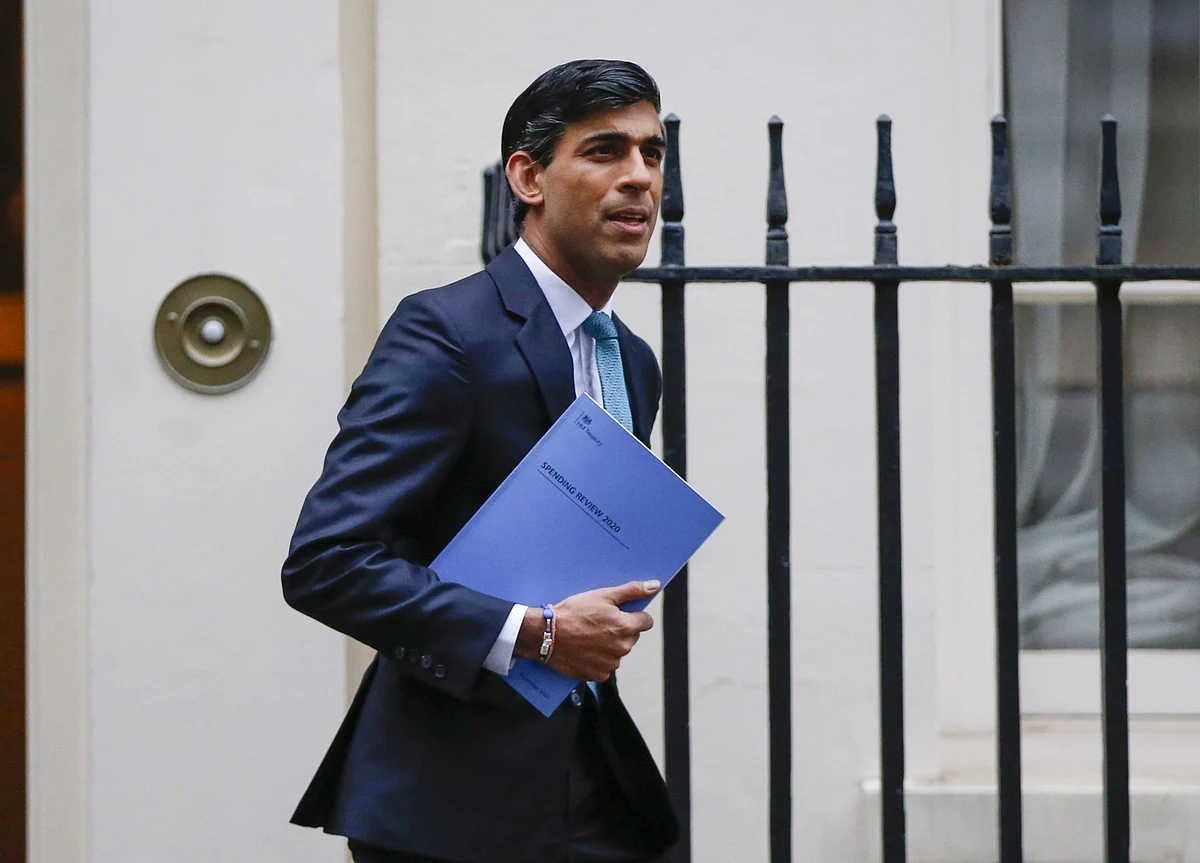 U.K.’s Sunak to Set Out Plans to Restore Finances in Budget
