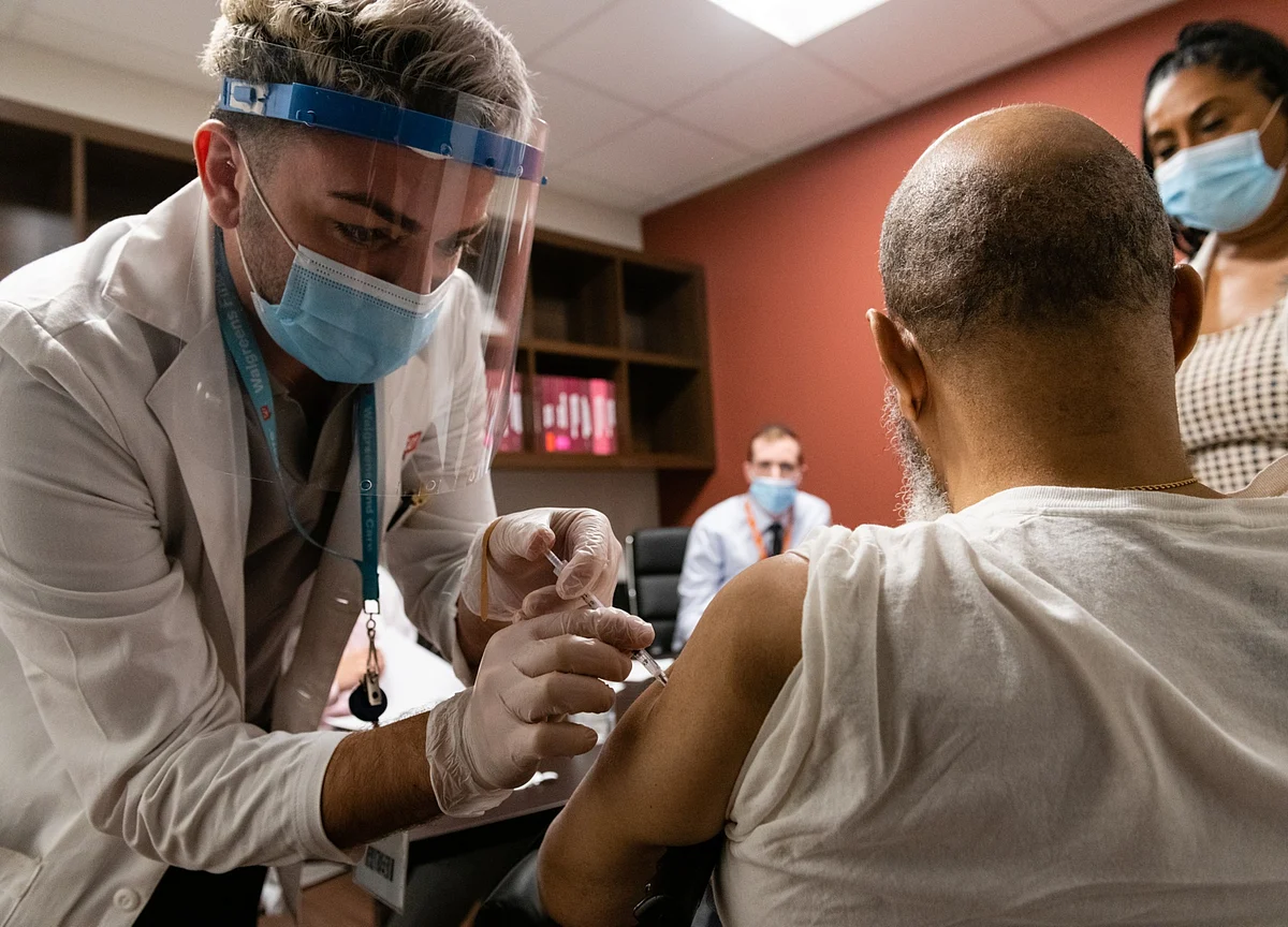 California Deaths Hit Record as U.S. Cases Soar: Virus Update