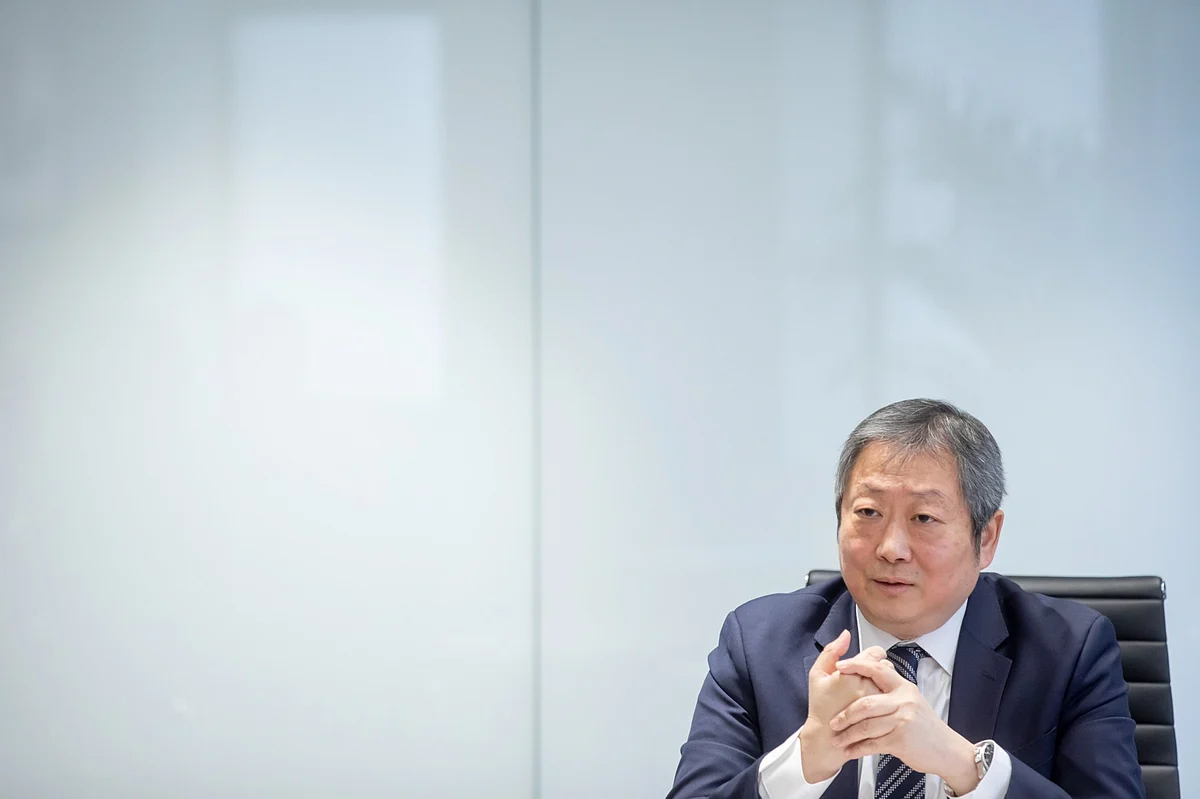 China Considers Requiring Ant to Sell Finance Investments, Source Says